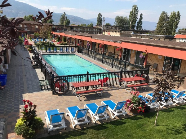Sahara Courtyard Inn Osoyoos image 17