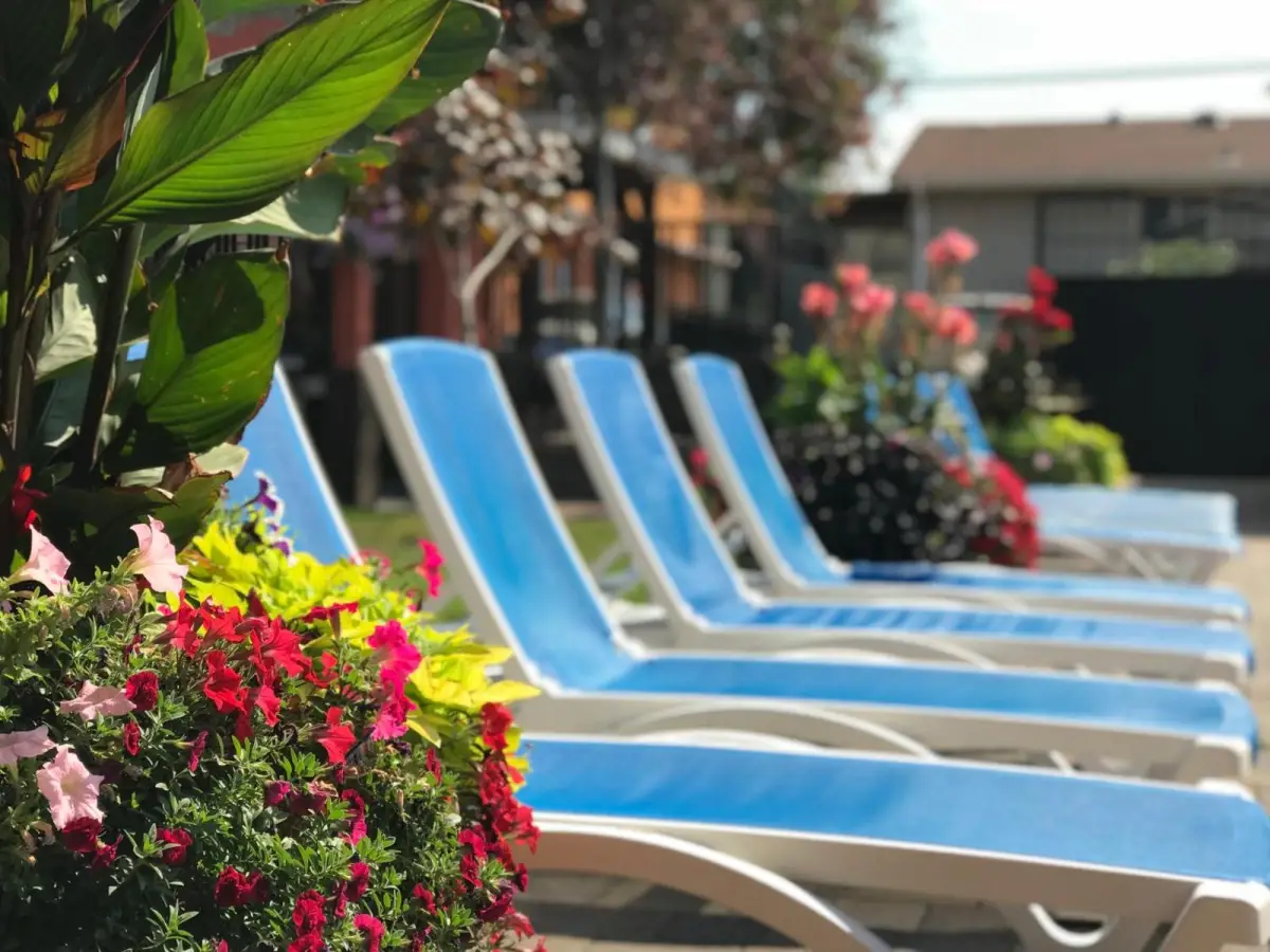 Sahara Courtyard Inn Osoyoos 8